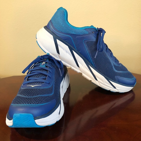 hoka one one napali